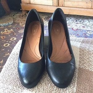 🔥Stylish Clark Leather Pumps  10 W